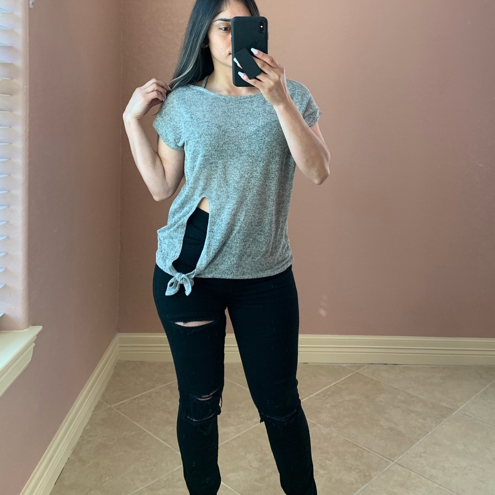 LAST 3..ANGIE  Criss Cross Tie Front Tee* - Picture 3 of 4